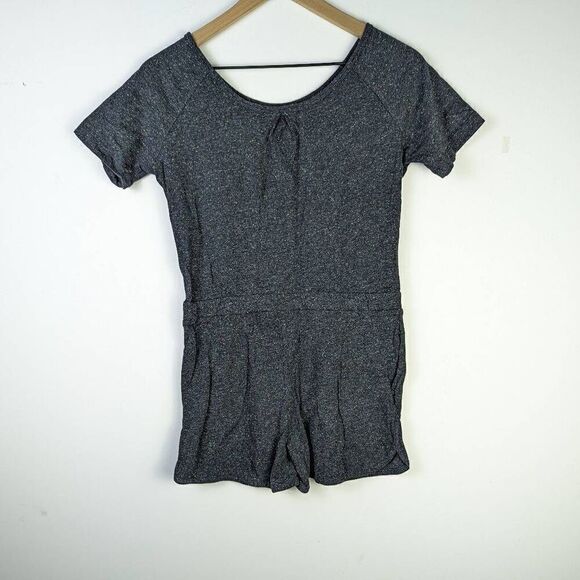 Nike Youth Girl Large Grey Multi Color Specks Short Sleeve Shorts Romper Pockets - Picture 2 of 6